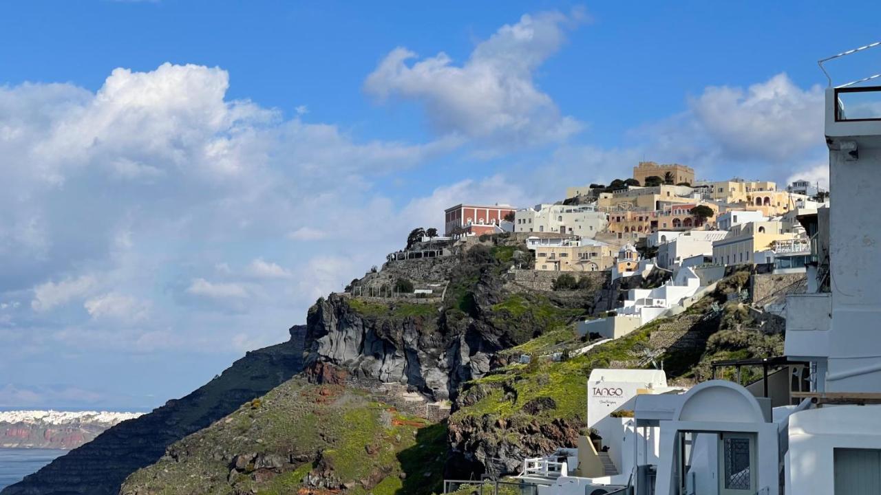 Asha Luxury Suites Fira  Dış mekan fotoğraf